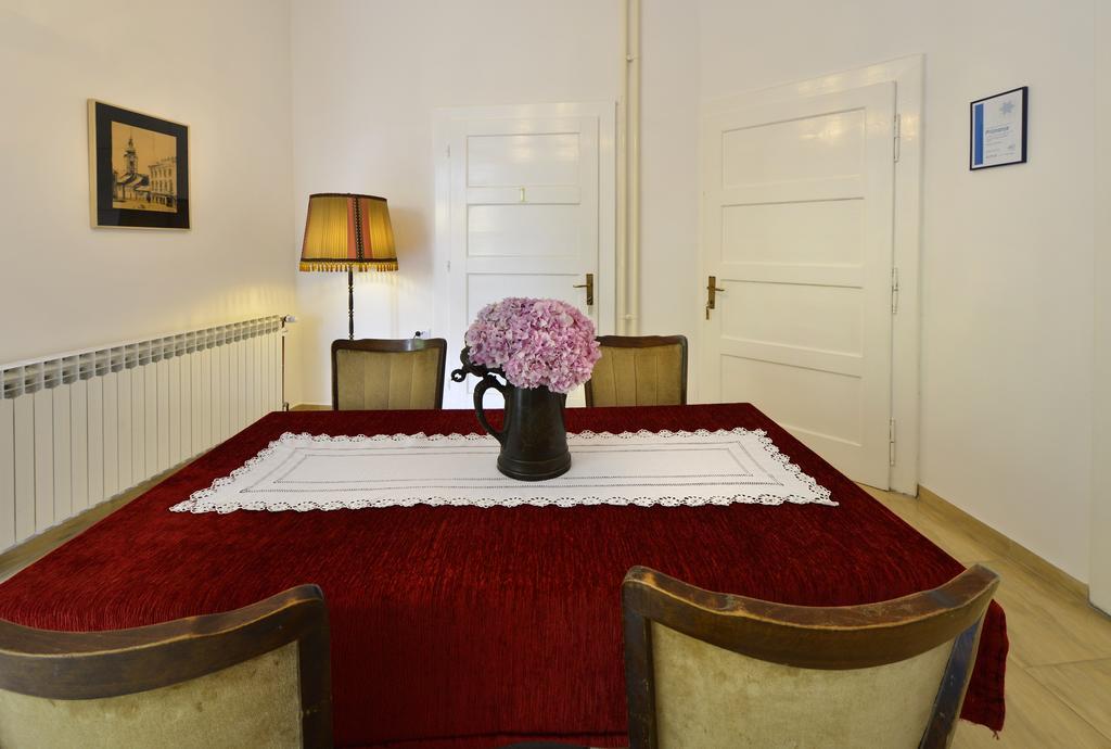 Vila Regina Rooms Карловац Экстерьер фото